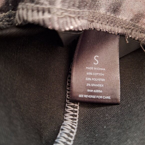 Simply Vera Coated-Denim Leggings - Picture 9 of 10